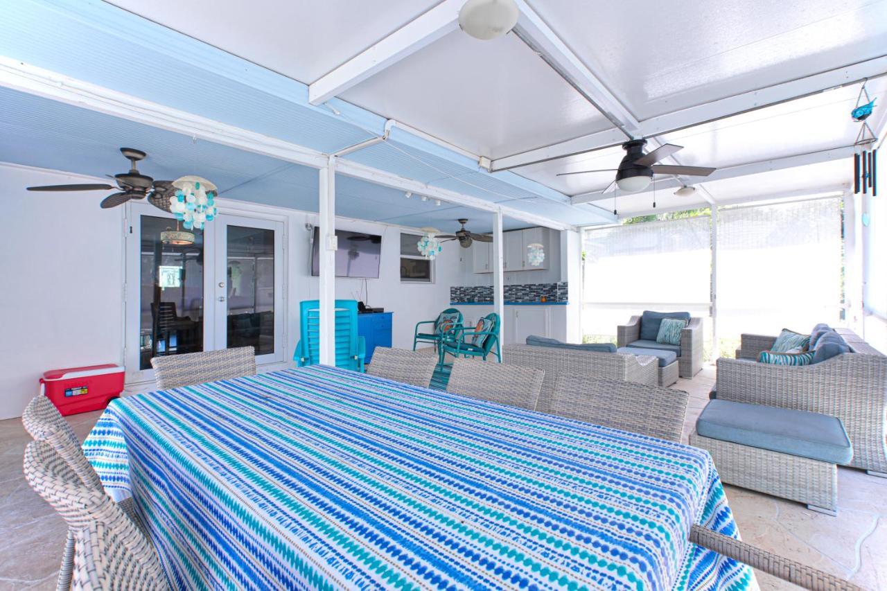 Beautiful Home With Pool And Outdoor Space West Palm Beach Extérieur photo