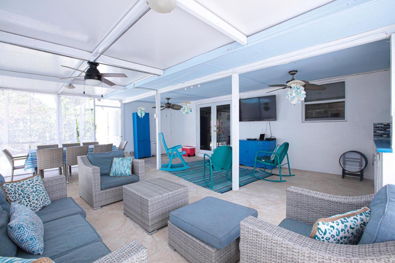 Beautiful Home With Pool And Outdoor Space West Palm Beach Extérieur photo